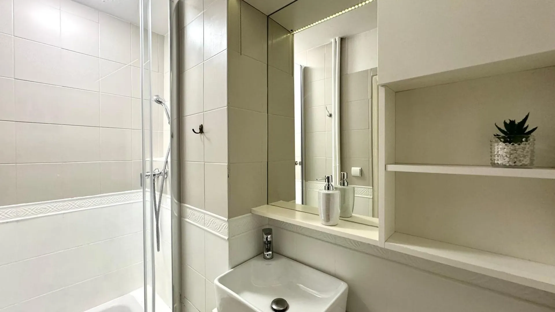 K22 Centrum Bagno Warsaw