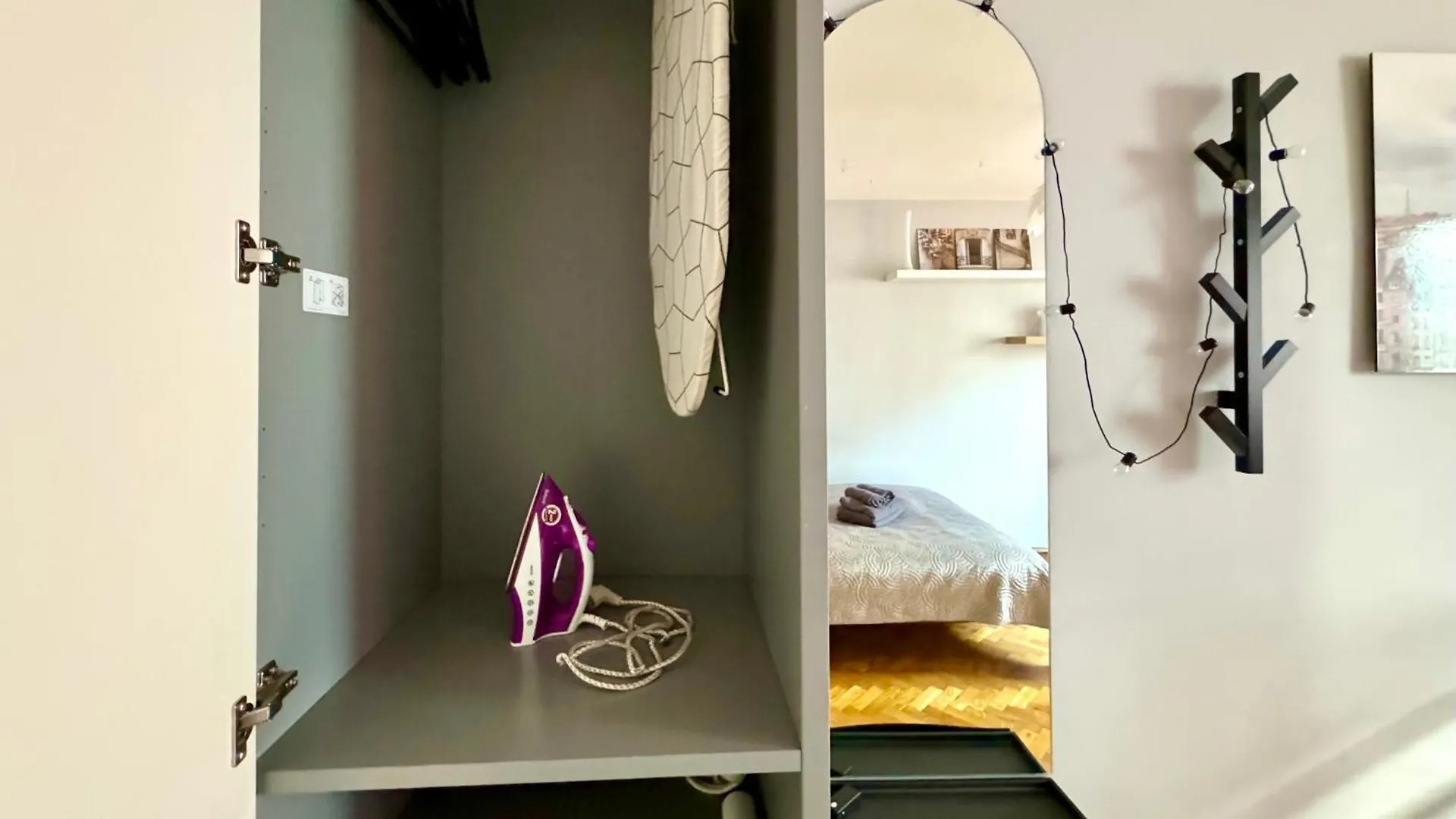 K22 Centrum Bagno Warsaw 0*,  Poland